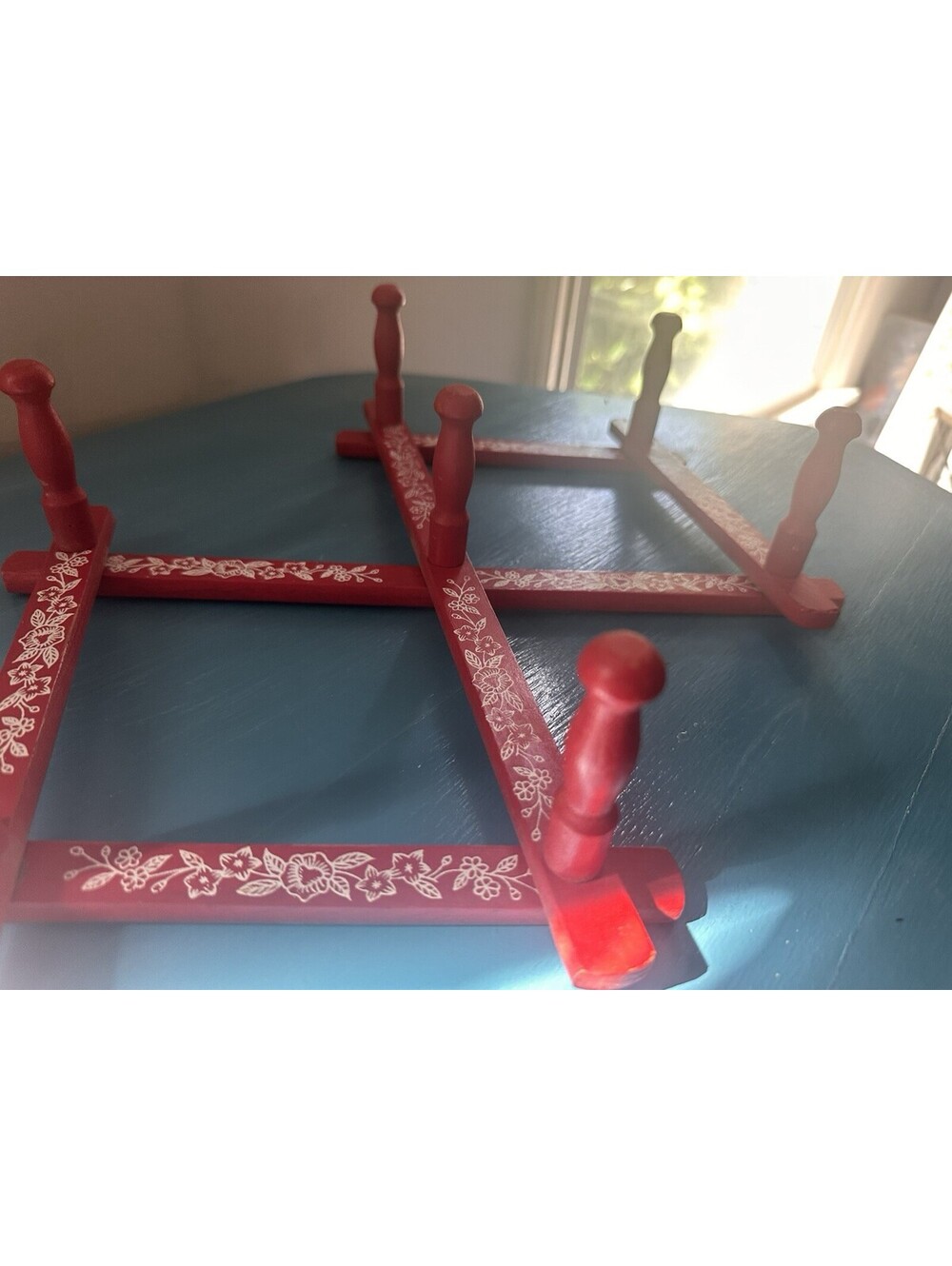 Red Vintage mid century Wooden Wall Folding Accordion Rack,Peg Hooks, Floral - Picture 9 of 9